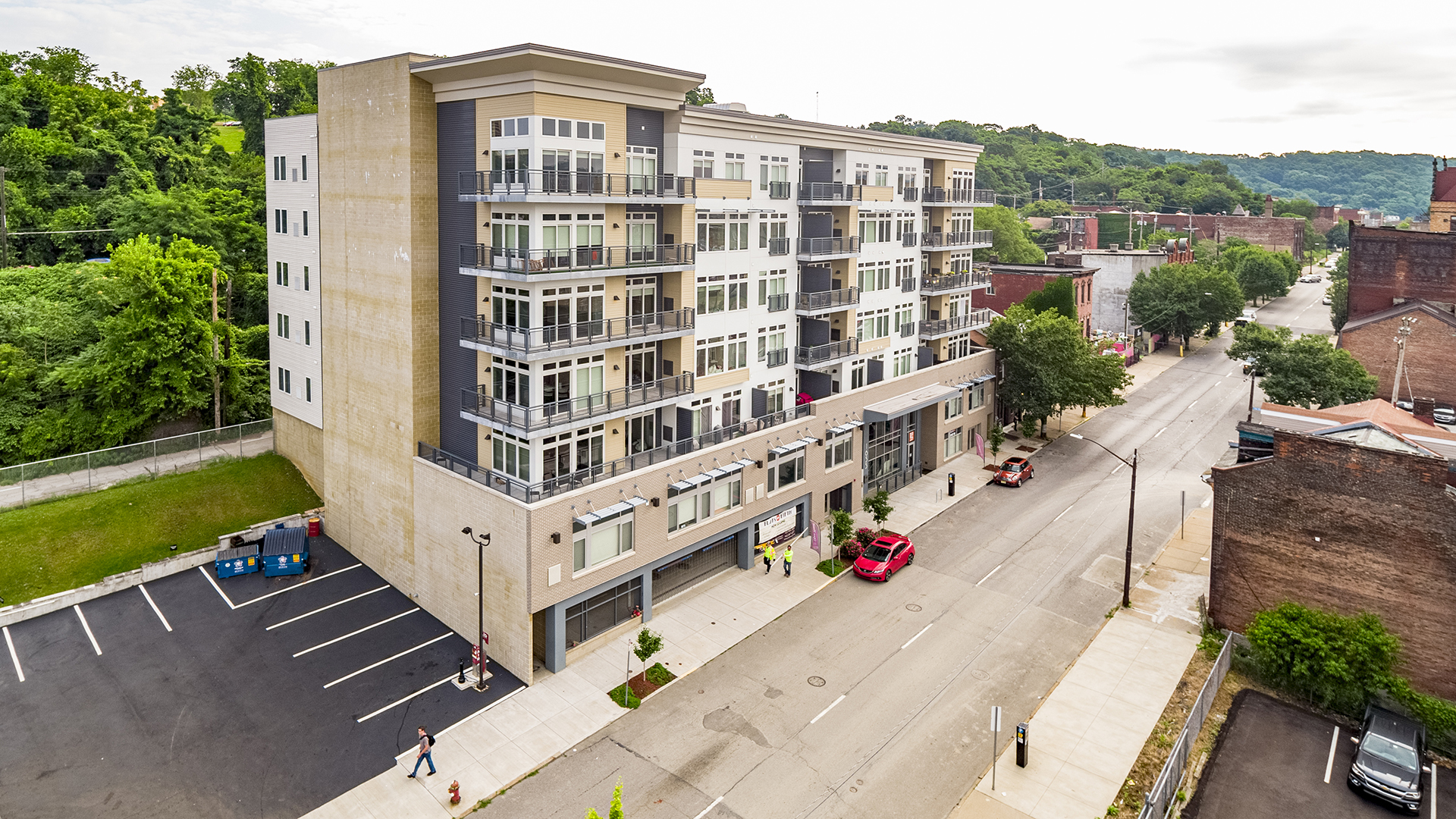 FLATS ON FIFTH LGA Partners